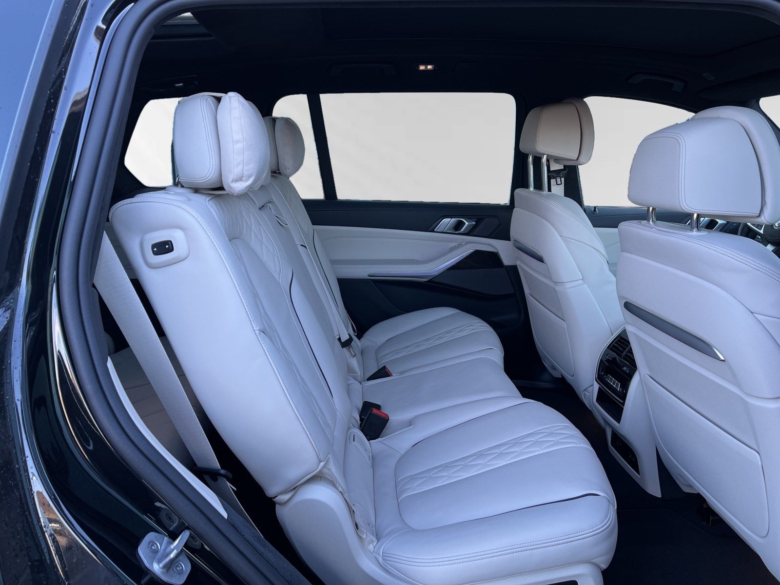 BMW X7 xDrive40d Inkl. € 1.190 Zubehörbonus* M Sport