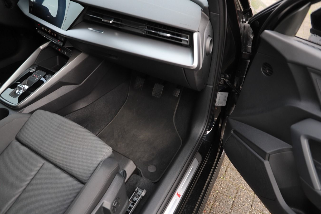 Audi A3 Sportback 35 TFSI S tronic Fahrschulfahrzeug