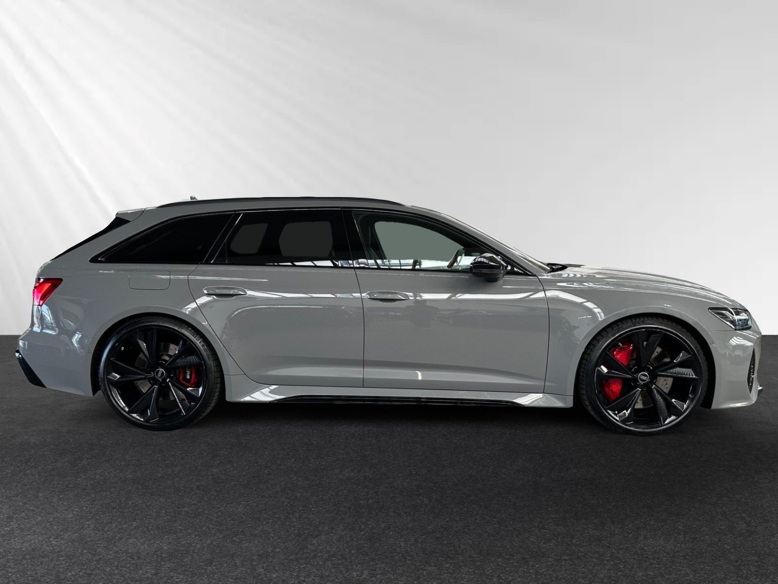 Audi RS6 Avant Pano|AHK|Standhzg.|B&O|8-Fach|LED