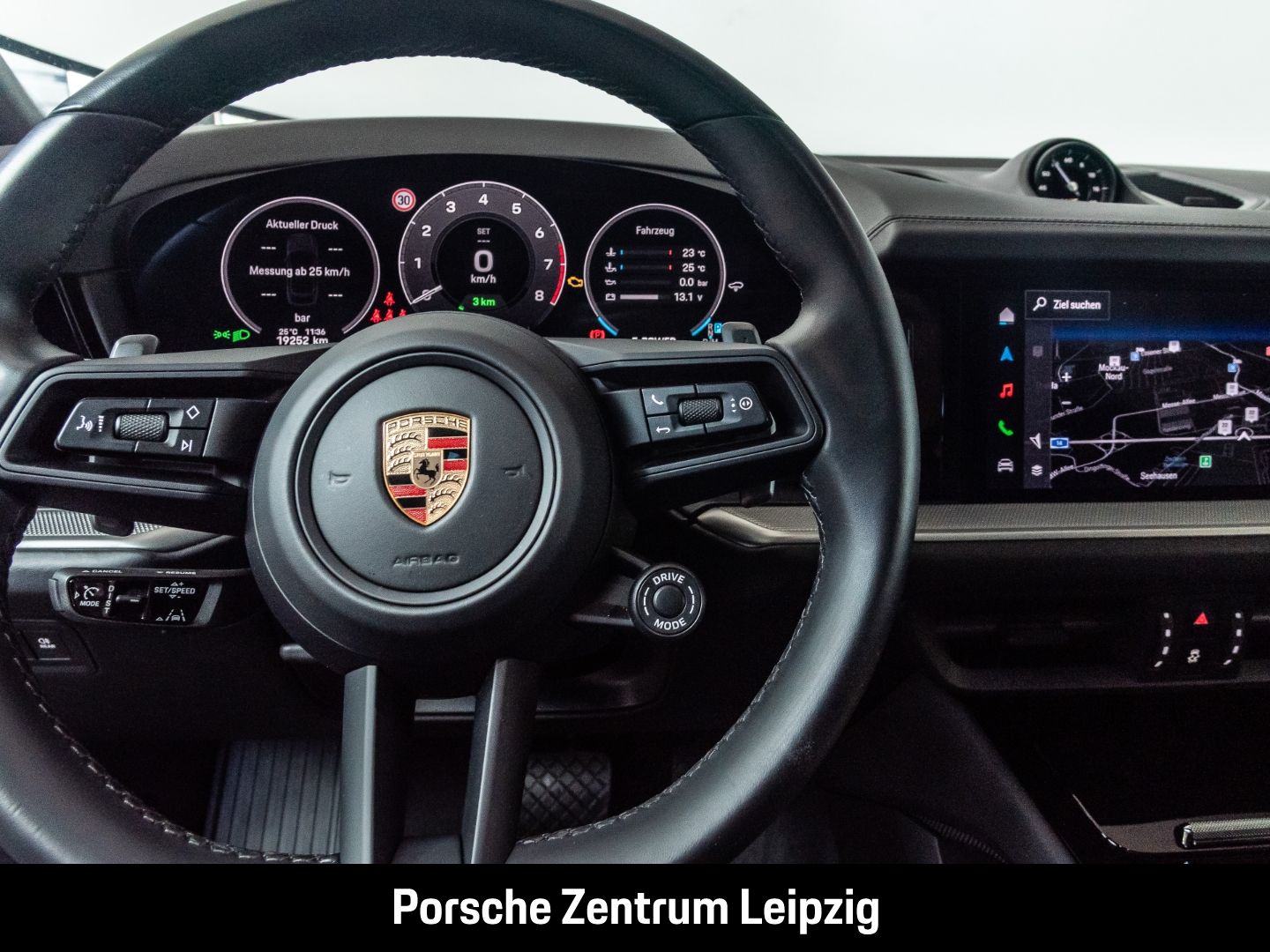 Porsche Cayenne E-Hybrid Coupe Sportabgas el.AHK Luft