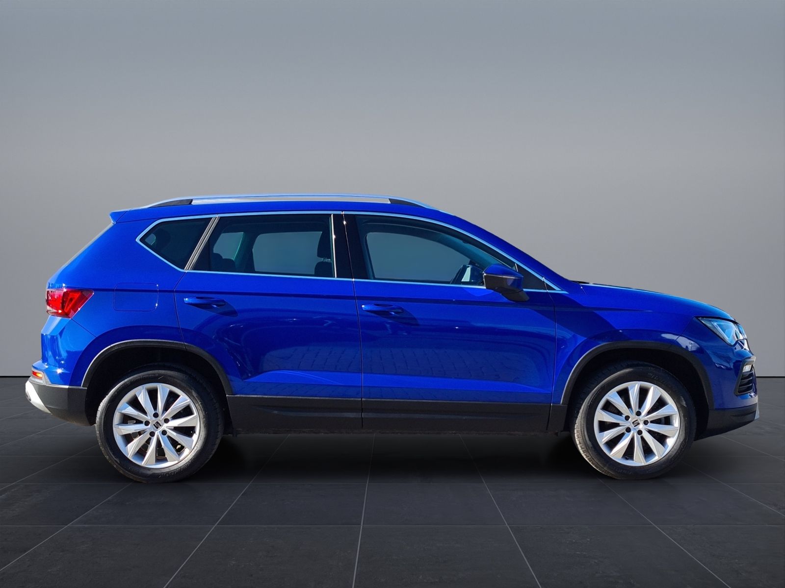 Seat Ateca 2.0 TDI DSG Style+AHK+NAVI+LED+SHZ+PDC+WR+