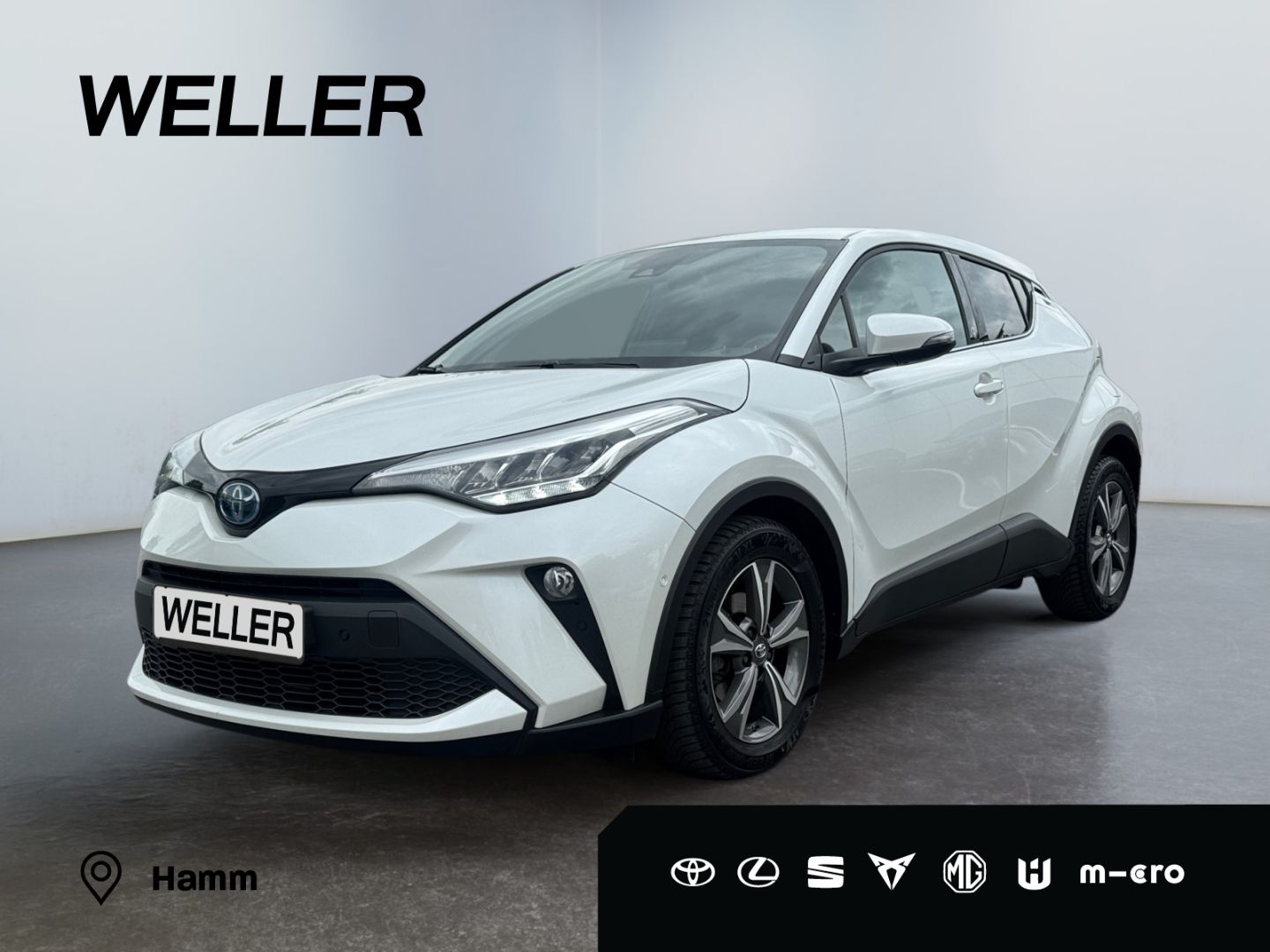 Toyota C-HR 2.0 Hybrid Team - Samsaru's Car Outlet