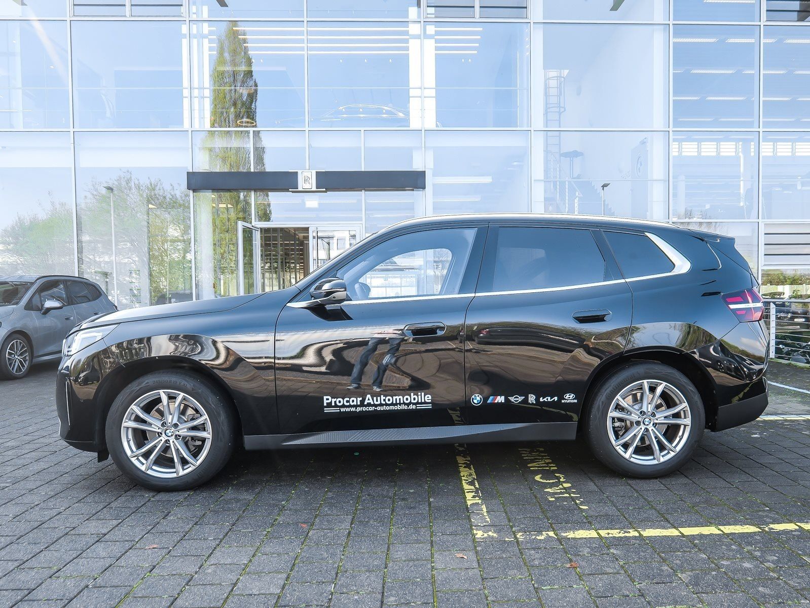 BMW X3 20d xDrive PANO ACC AHK RFK NAVI LED PDC V+H