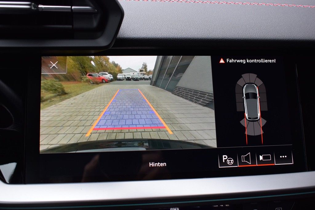 Audi A3 Sportback 45 TFSI e S-tr. *S-line*Matrix*HuD*