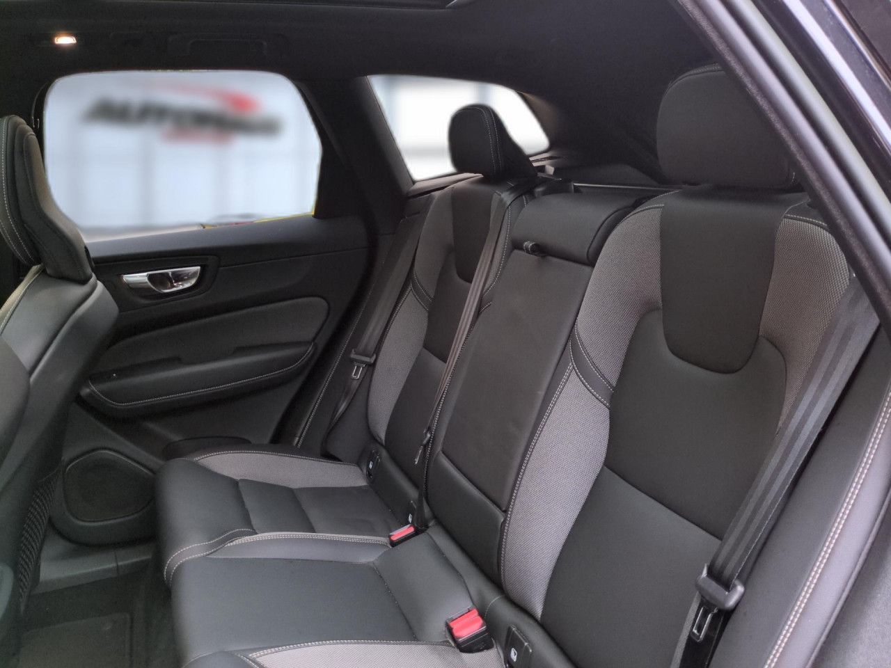 Volvo XC 60 Ultimate Dark AWD