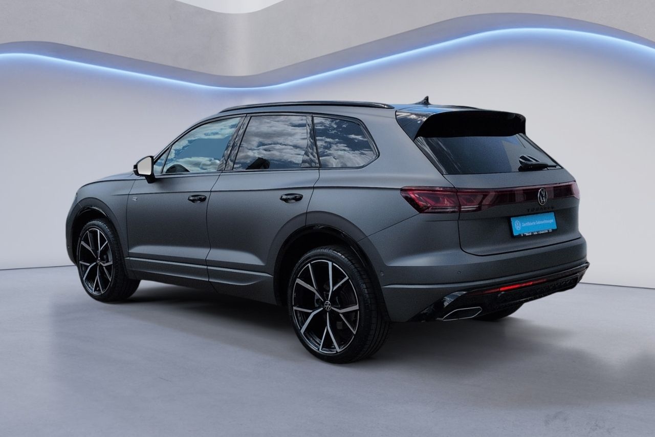 Volkswagen Touareg R-Line V6 TDI 4MO MATT+STHZ+LUFT+PANO+22