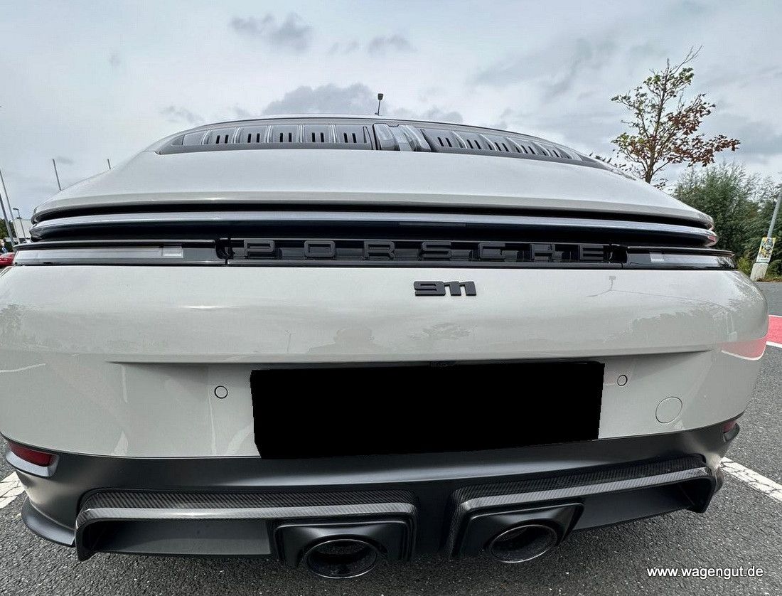 Porsche 911 Targa 4 GTS BURMESTER*CARBON*