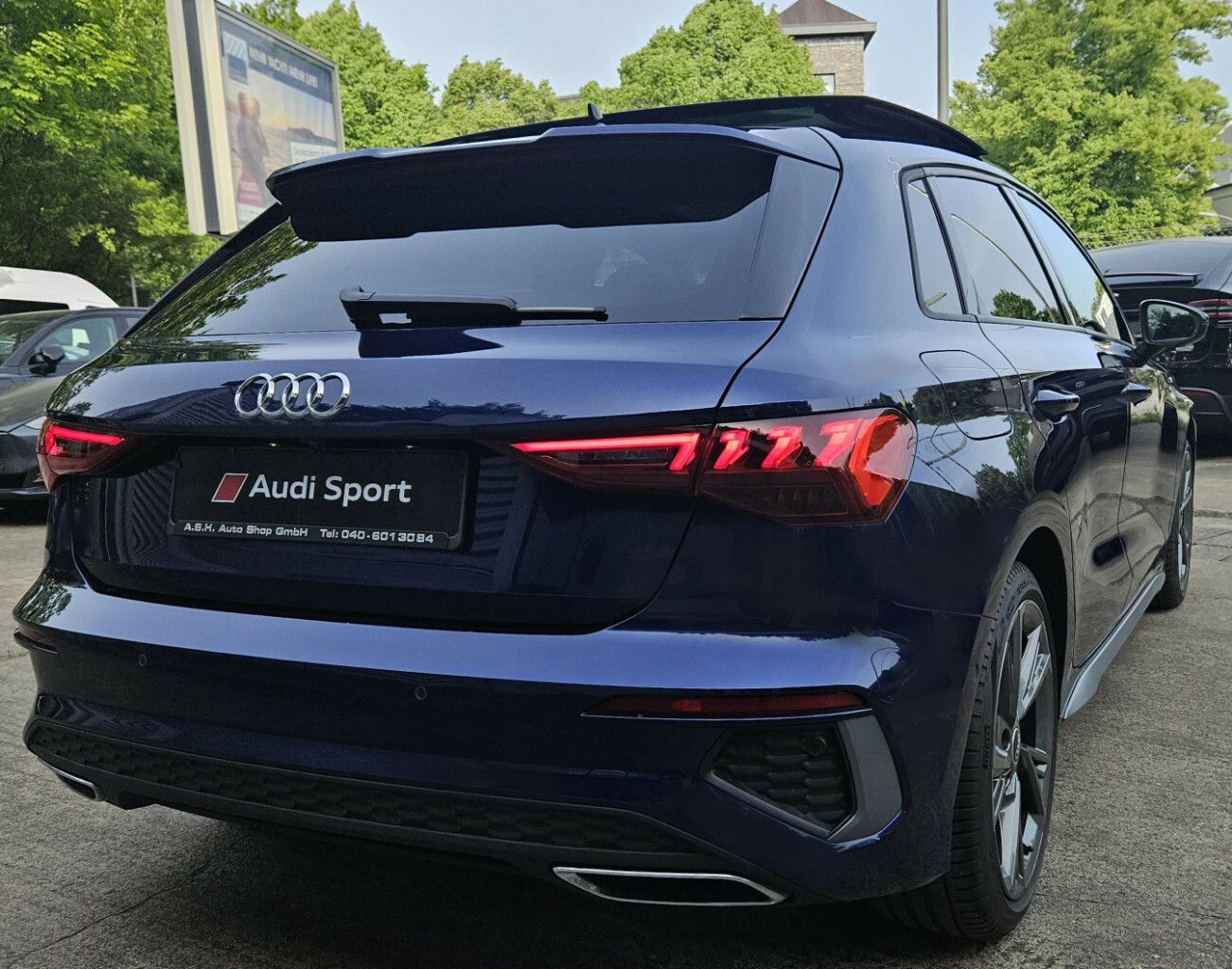 Audi A3 Sportback S-Line.PanSD.Matrix.Led.Cam.KeylGo.