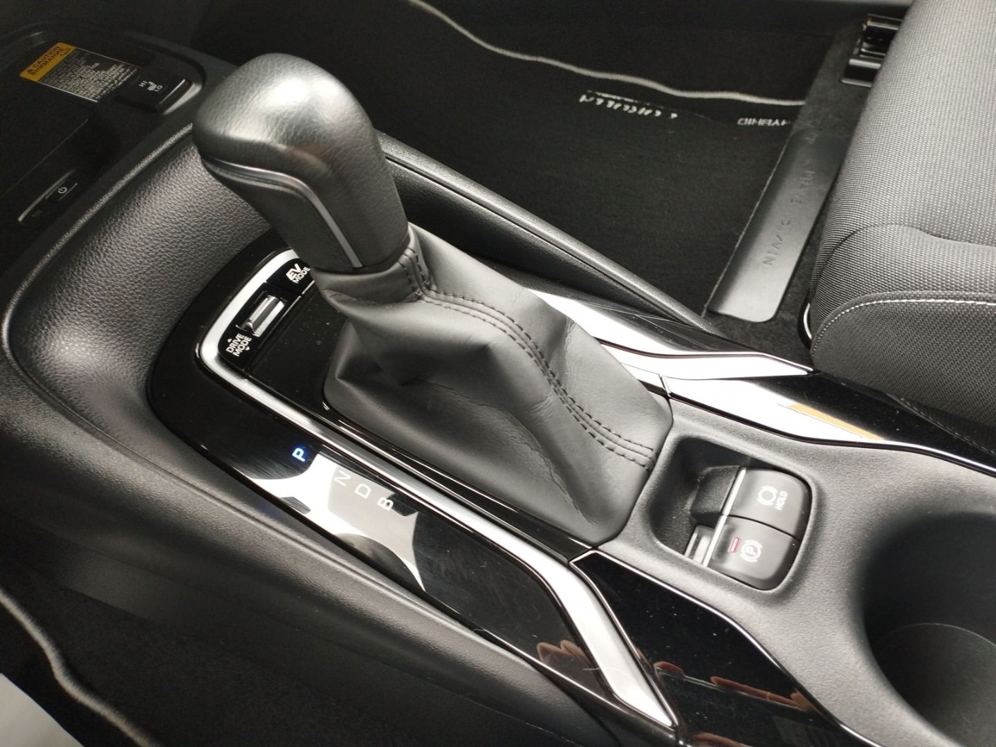 Toyota Corolla Touring Sports Hybrid Team D - Samsaru's Car Outlet