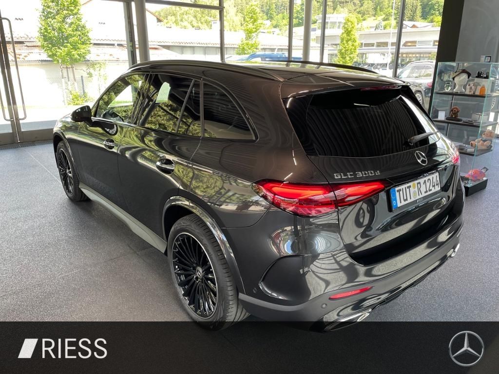 Mercedes-Benz GLC 300 d 4M AMG+AHK+PANO+360°+DIGITAL-LIGHT+MEM
