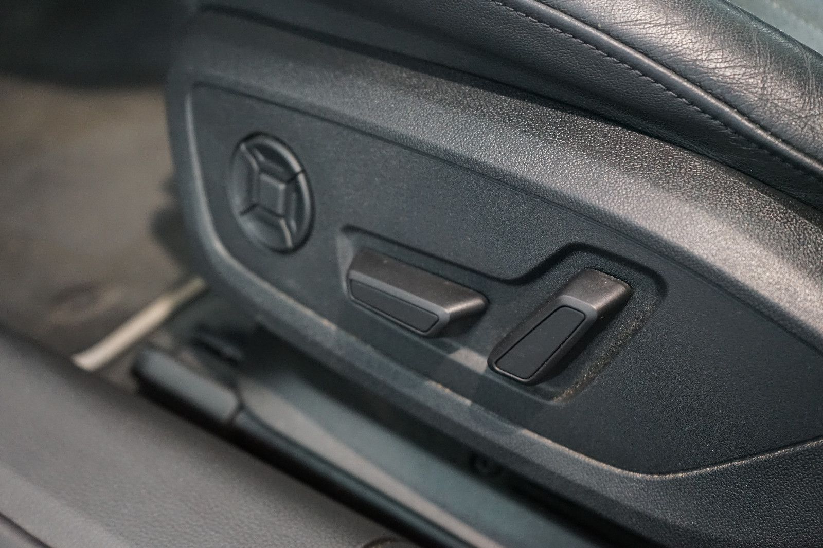 Audi A6 Allroad quattro 55 TDI - Samsaru's Car Outlet