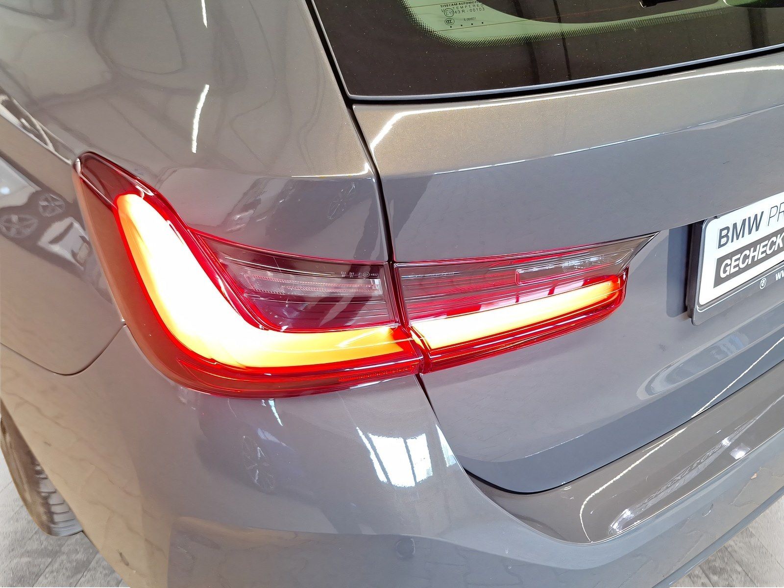 BMW 320i Touring Driv.Assist.Prof LiveCockpitProf
