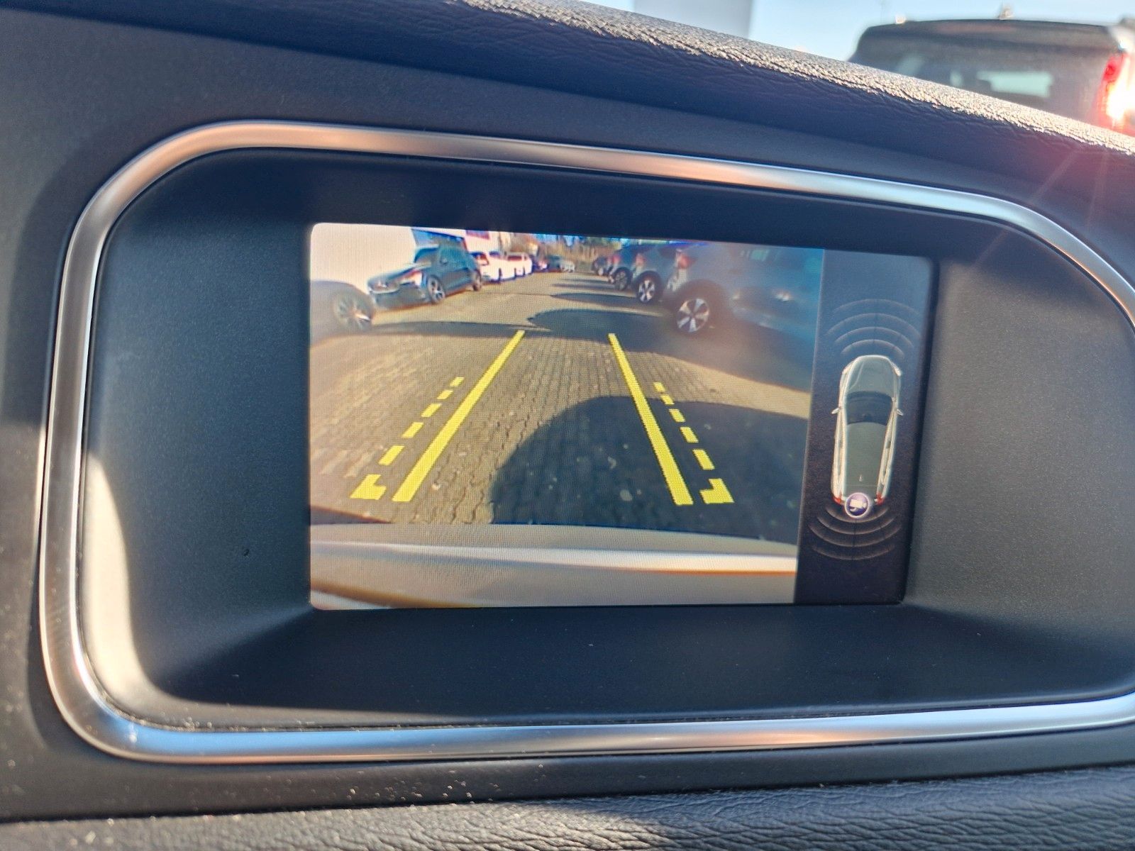 Volvo V40 T2 Momentum