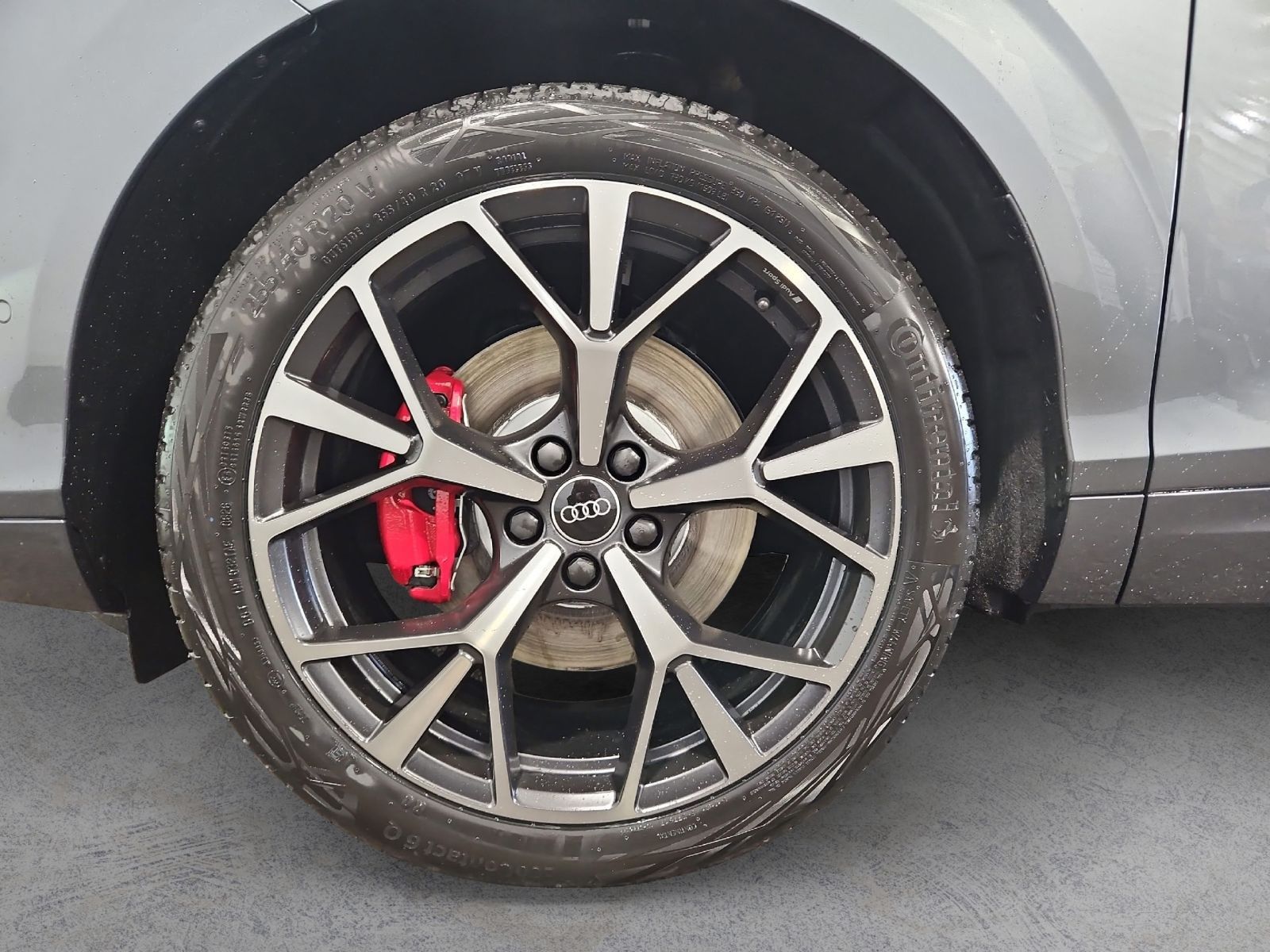 Audi Q3 SUV TFSI quattro *PANO*S-LINE*AHK*TECH-PLUS*