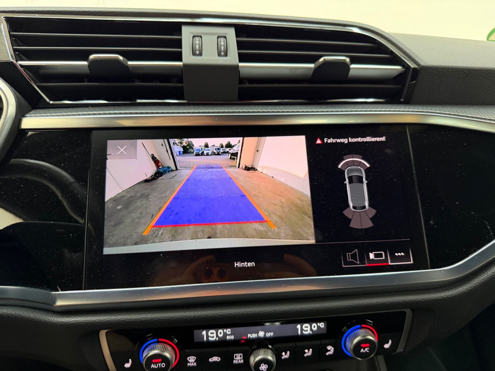 Audi Q3 Sportback 40 TDI quattro S line+LEDER+SONOS+