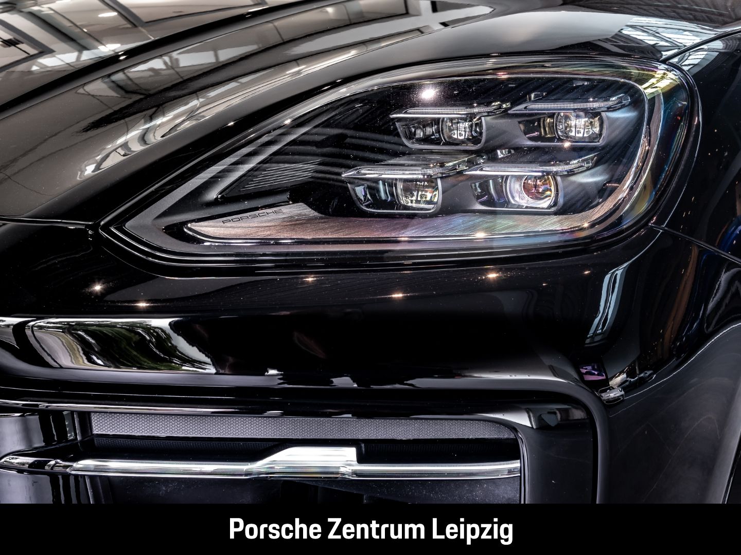 Porsche Cayenne S E-Hybrid Massage Sportabgas Inno HUD