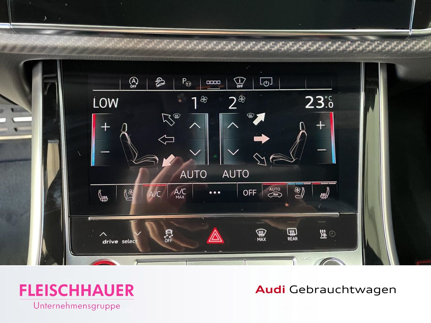 Audi RSQ8 SUV performance tiptronic