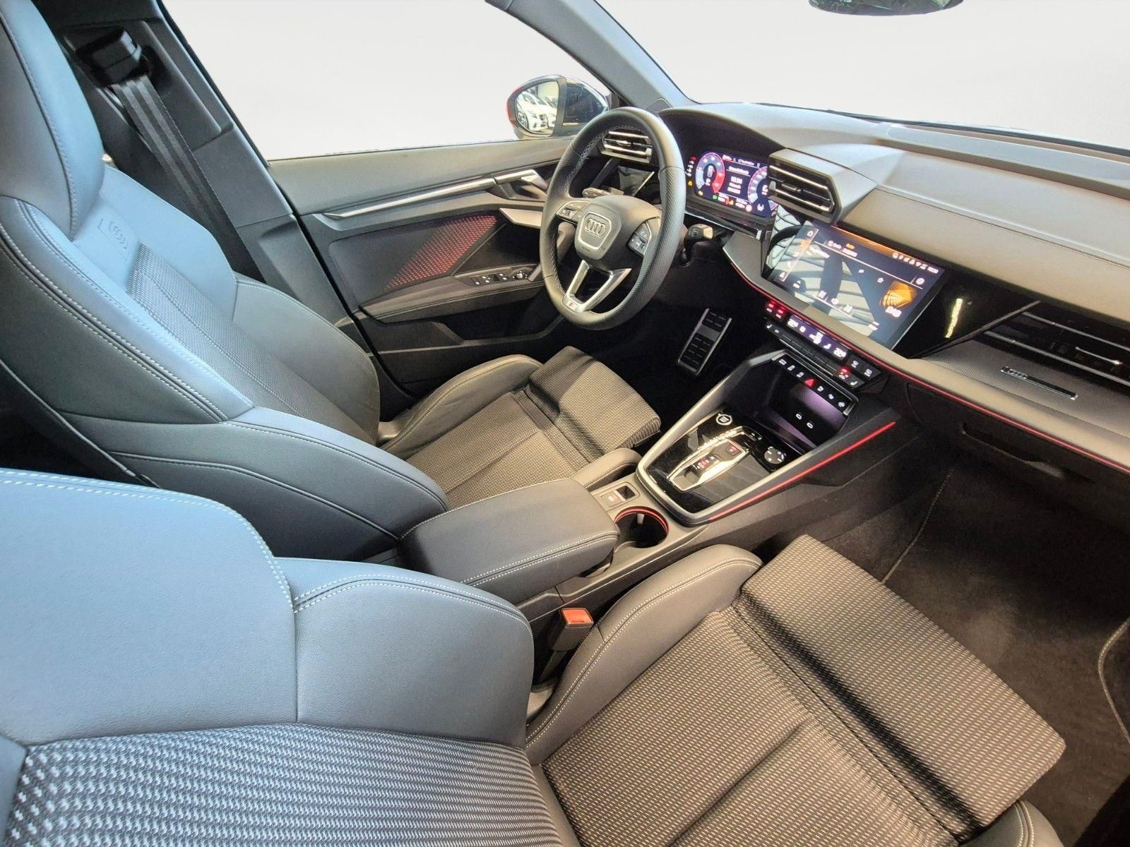 Audi A3 SPORTBACK 35 TDI S-LINE - Samsaru's Car Outlet
