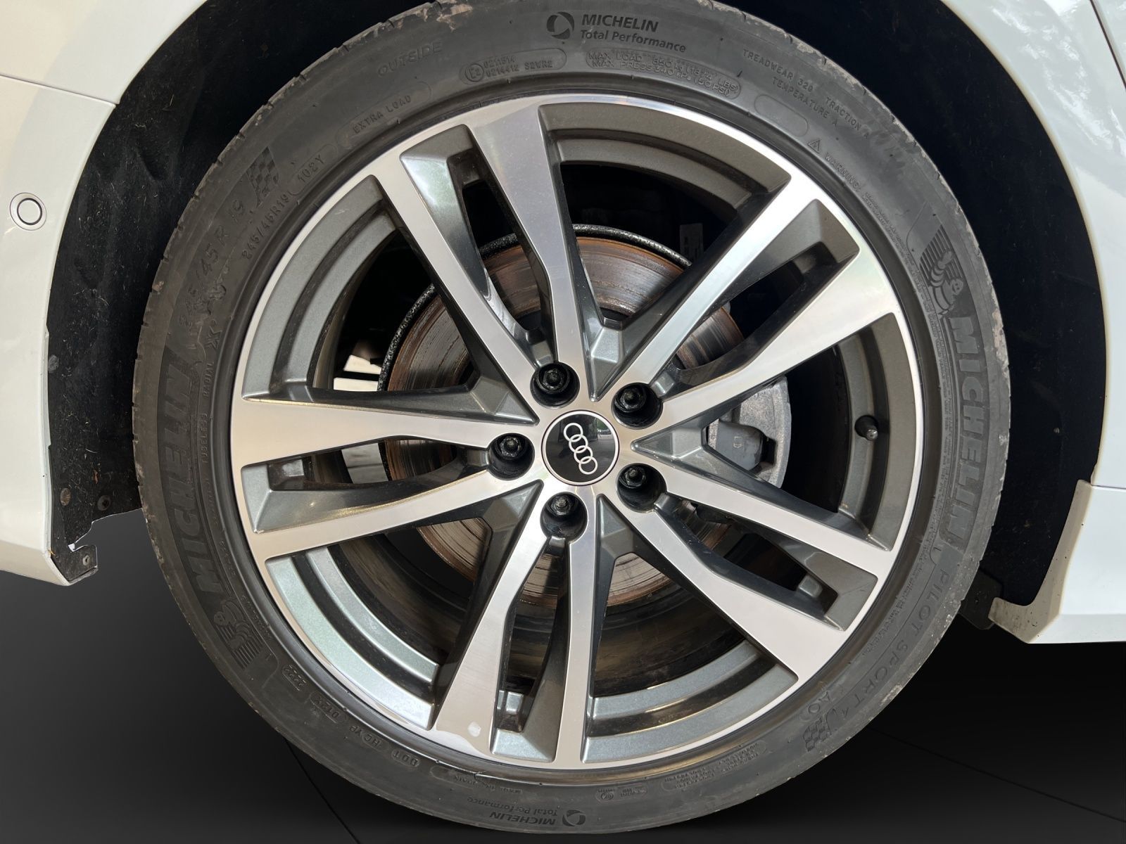 Audi A6 Avant 50 TDI qu. S line AHK Pano Matrix LM 19