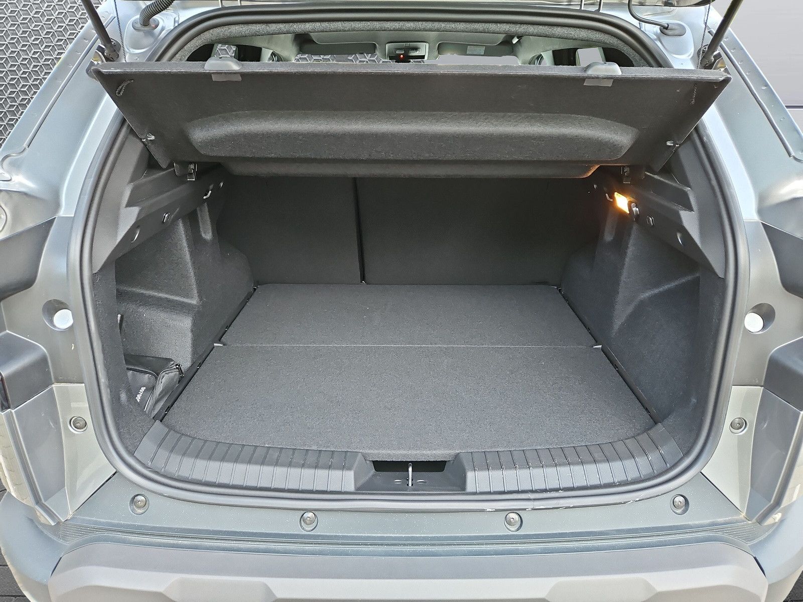 Dacia Duster Journey TCe 130 - Samsaru's Car Outlet