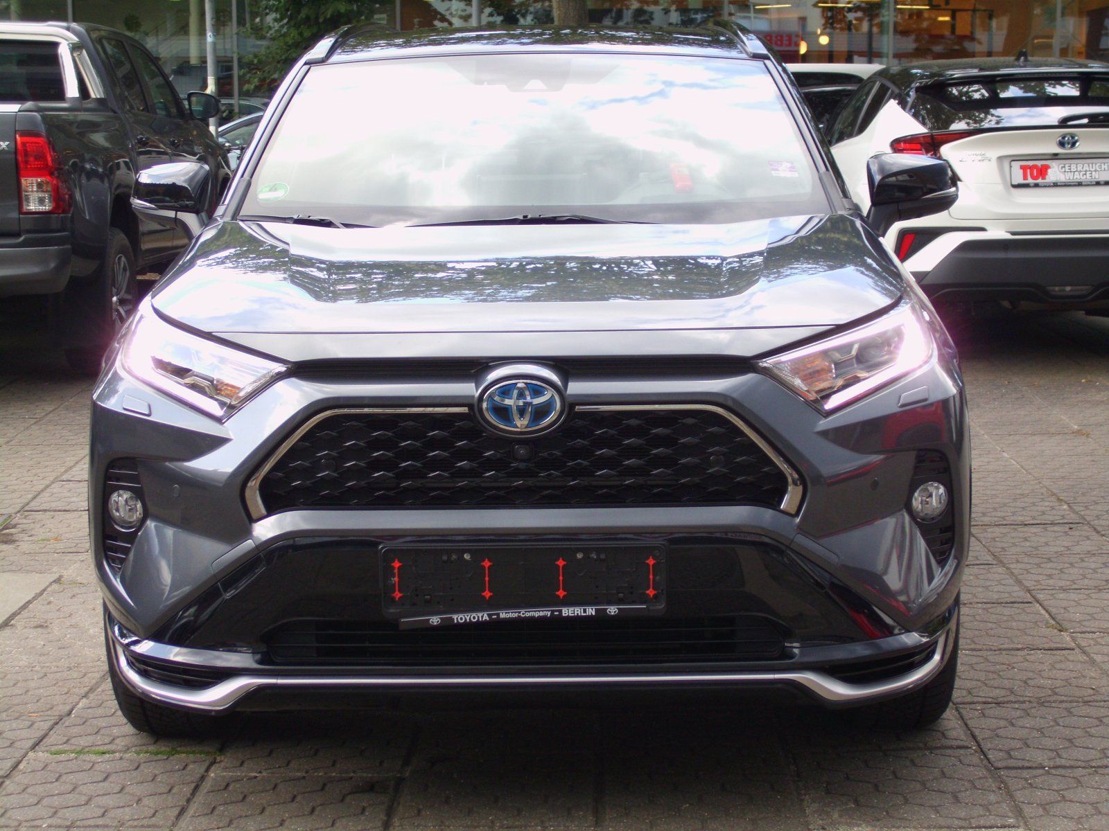 Toyota RAV4   Plug-in Hybrid 4x4