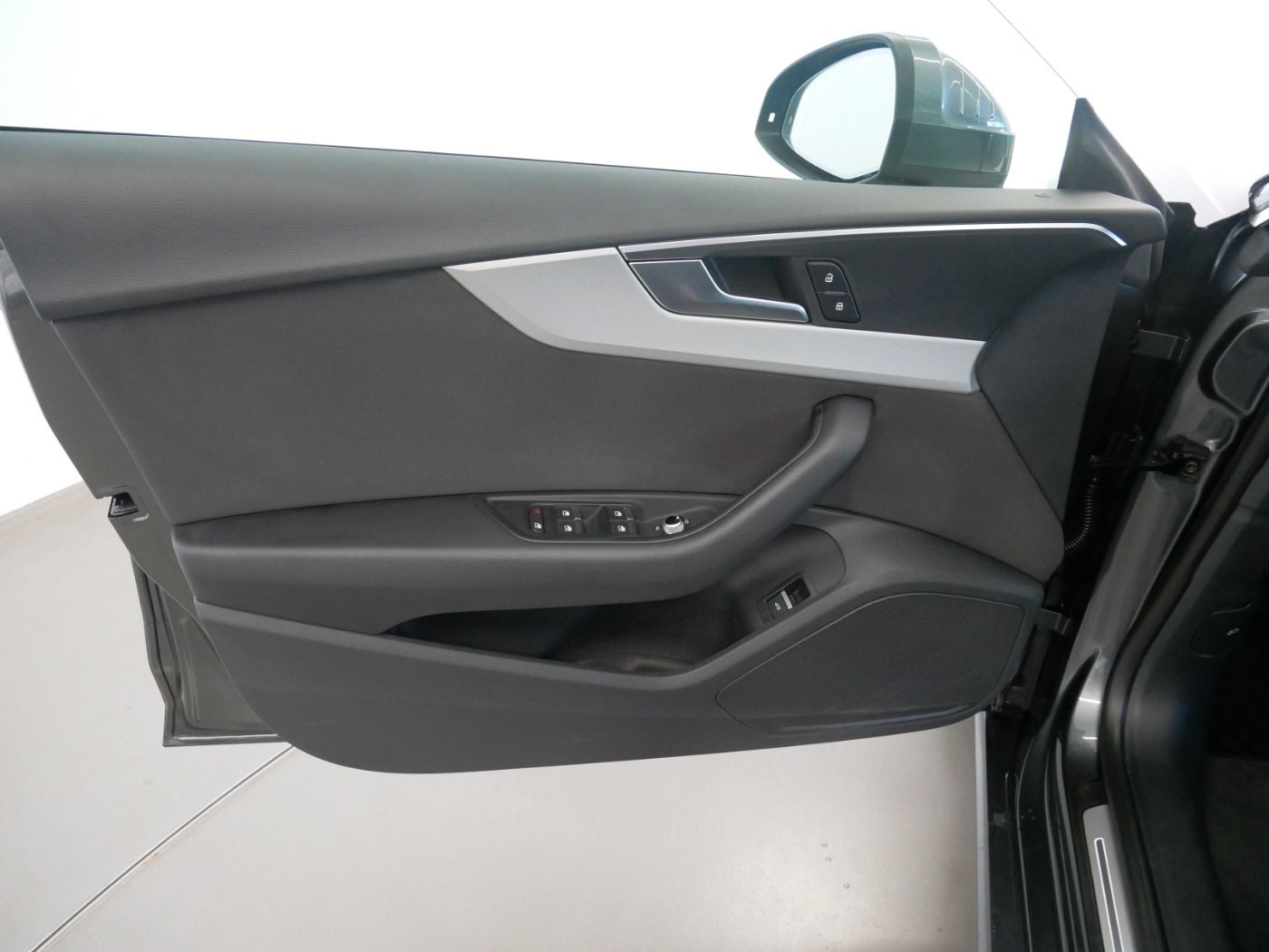 Audi A5 Sportback 40 TDI quattro S line S tro. LED AH