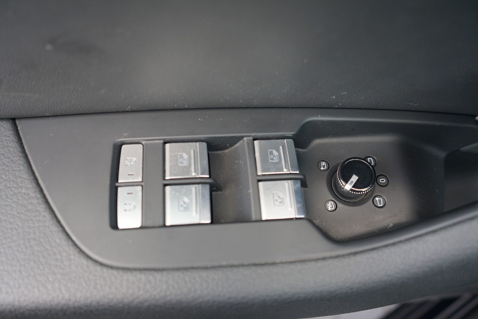 Audi A6 50 3.0 TDI quattro Avant S-line - Samsaru's Car Outlet