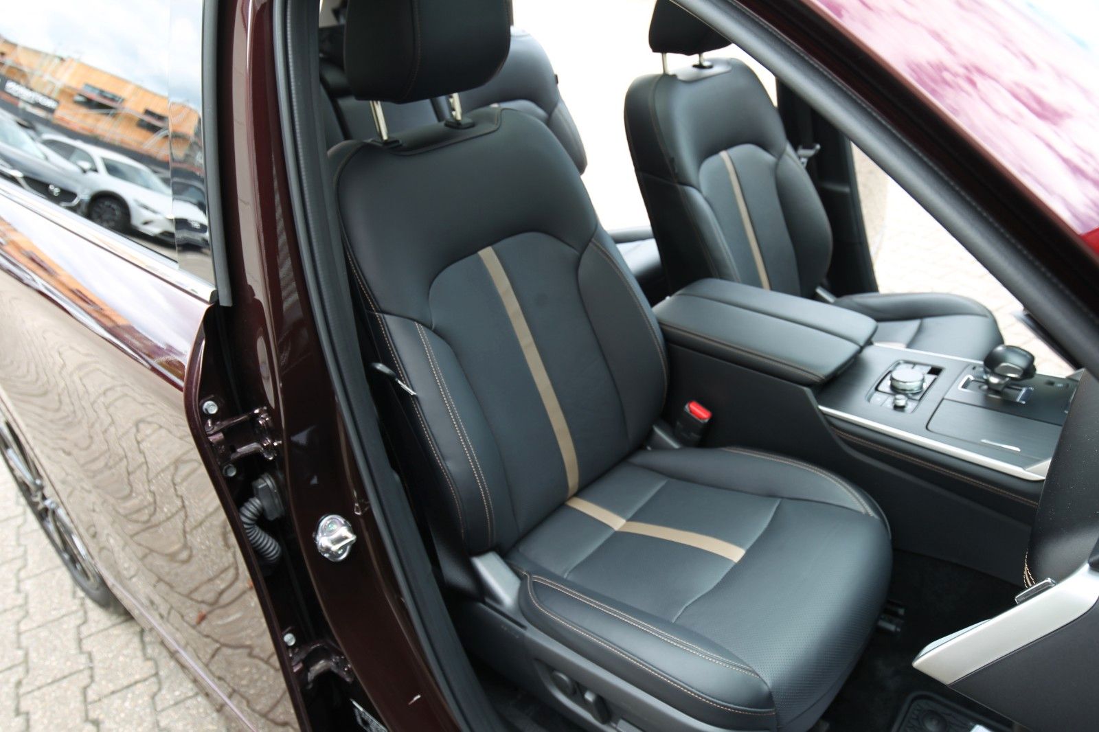 Mazda CX-80 e-SKYACT PHEV Aut. AWD Homura Plus 7 sitze