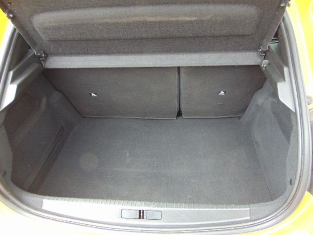 Peugeot 208 e- Active Pack - Samsaru's Car Outlet