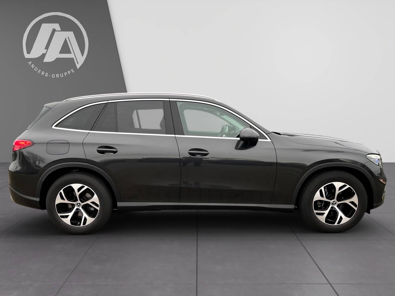 Mercedes-Benz GLC 220 d 4M Avantgarde+Pano+Distr+AHK+DIGITAL