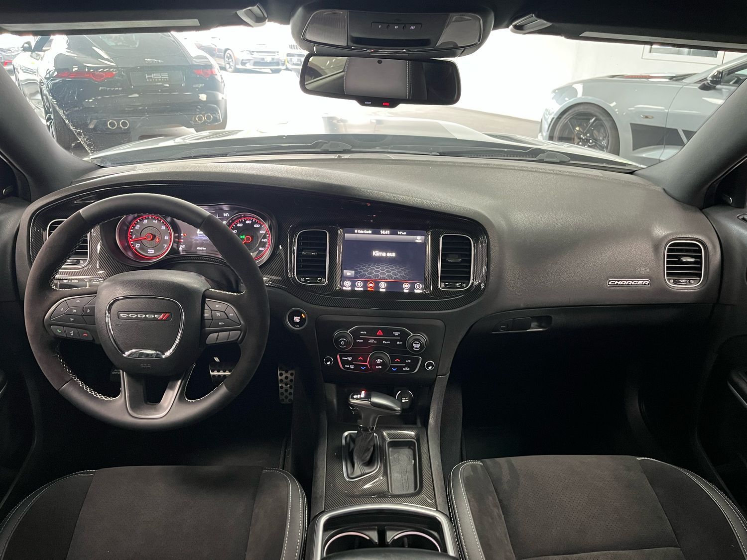 Dodge Charger RT 5,7l V8 *SHZ / AUT / LEDER/Navi/Apple