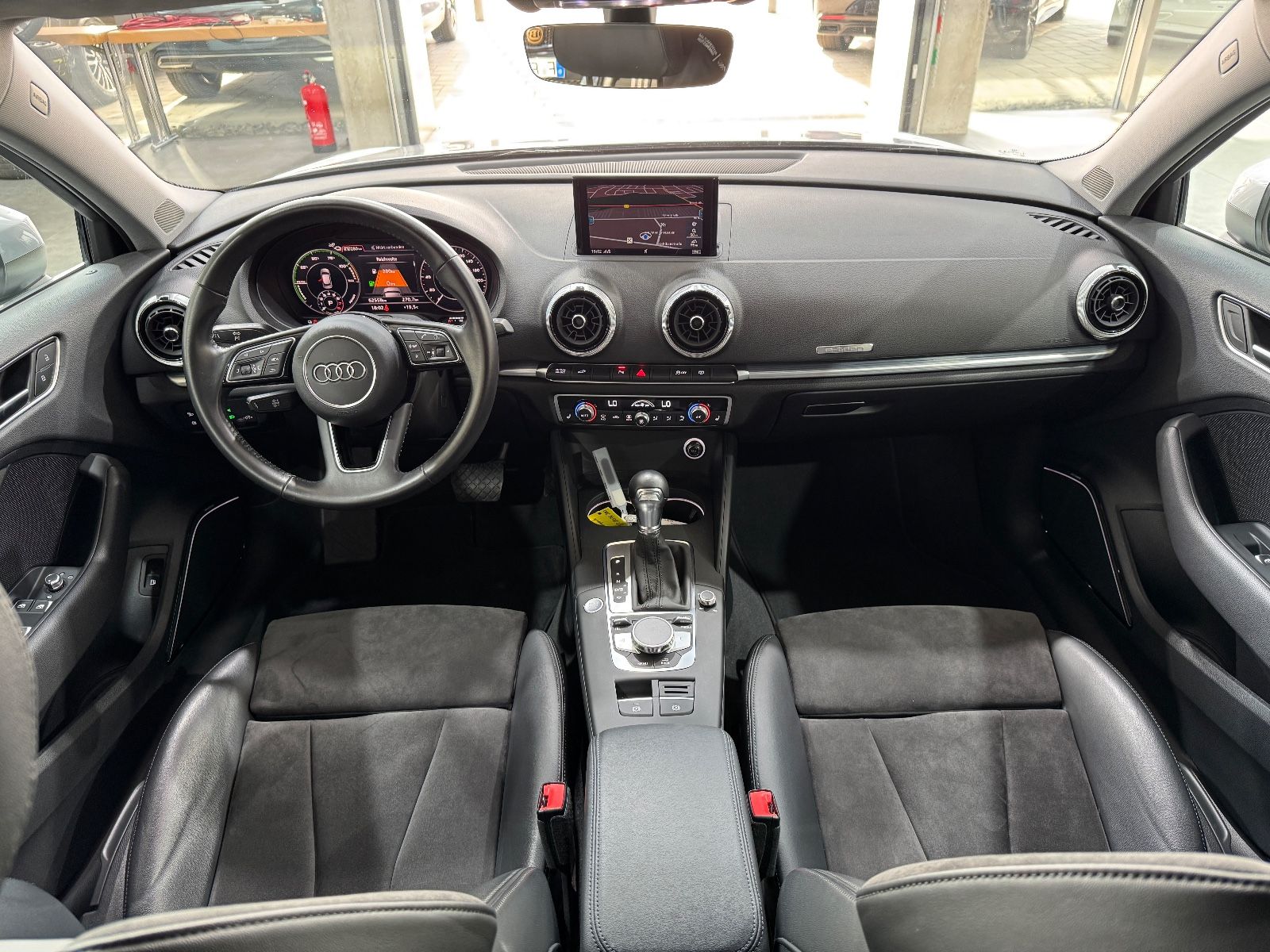 Audi A3 Sportback 40 e-tron sport - Samsaru's Car Outlet