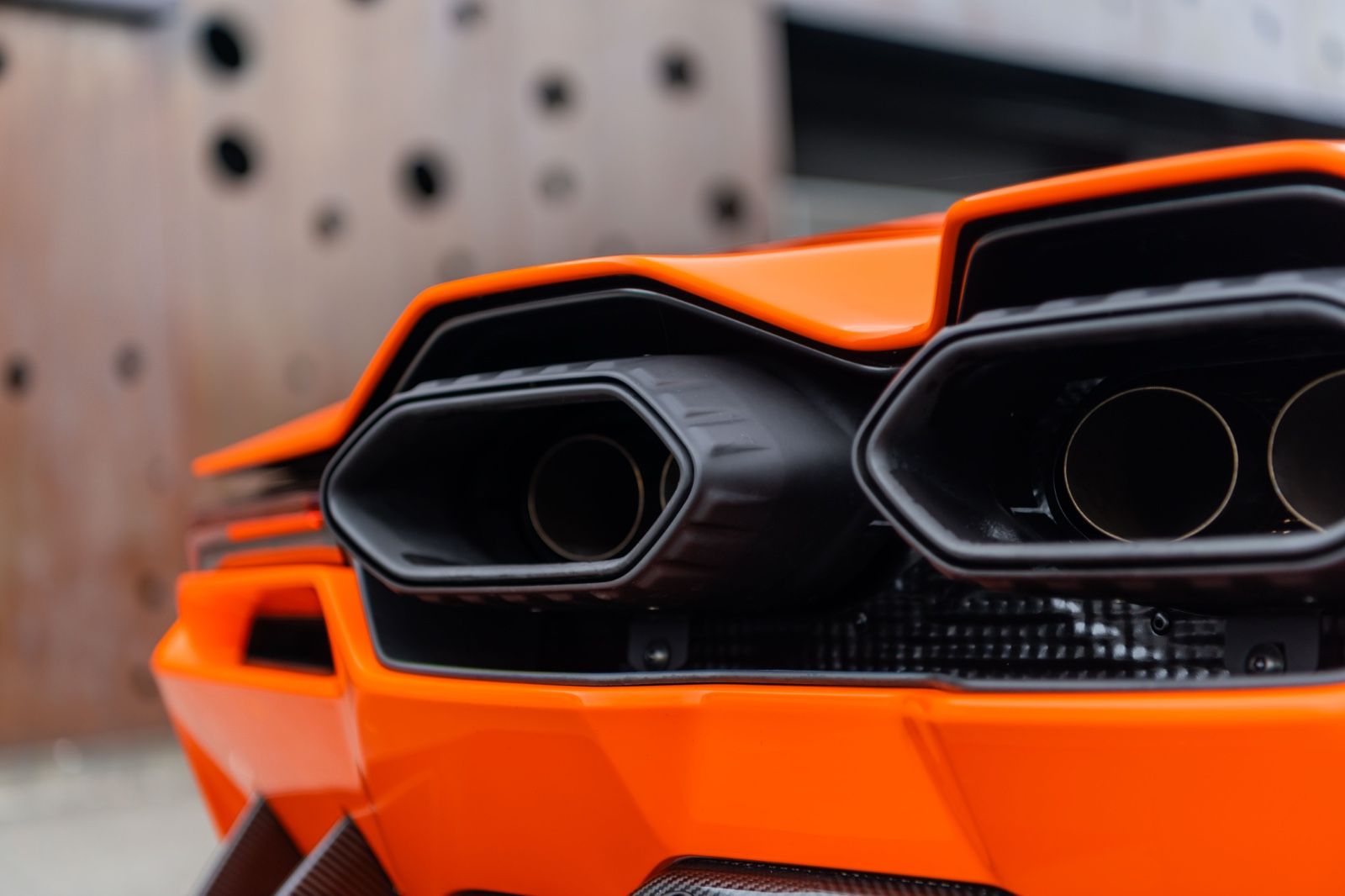 Lamborghini Revuelto *AD PERSONAM*CARBON*FULL ASSIST*SONUS*