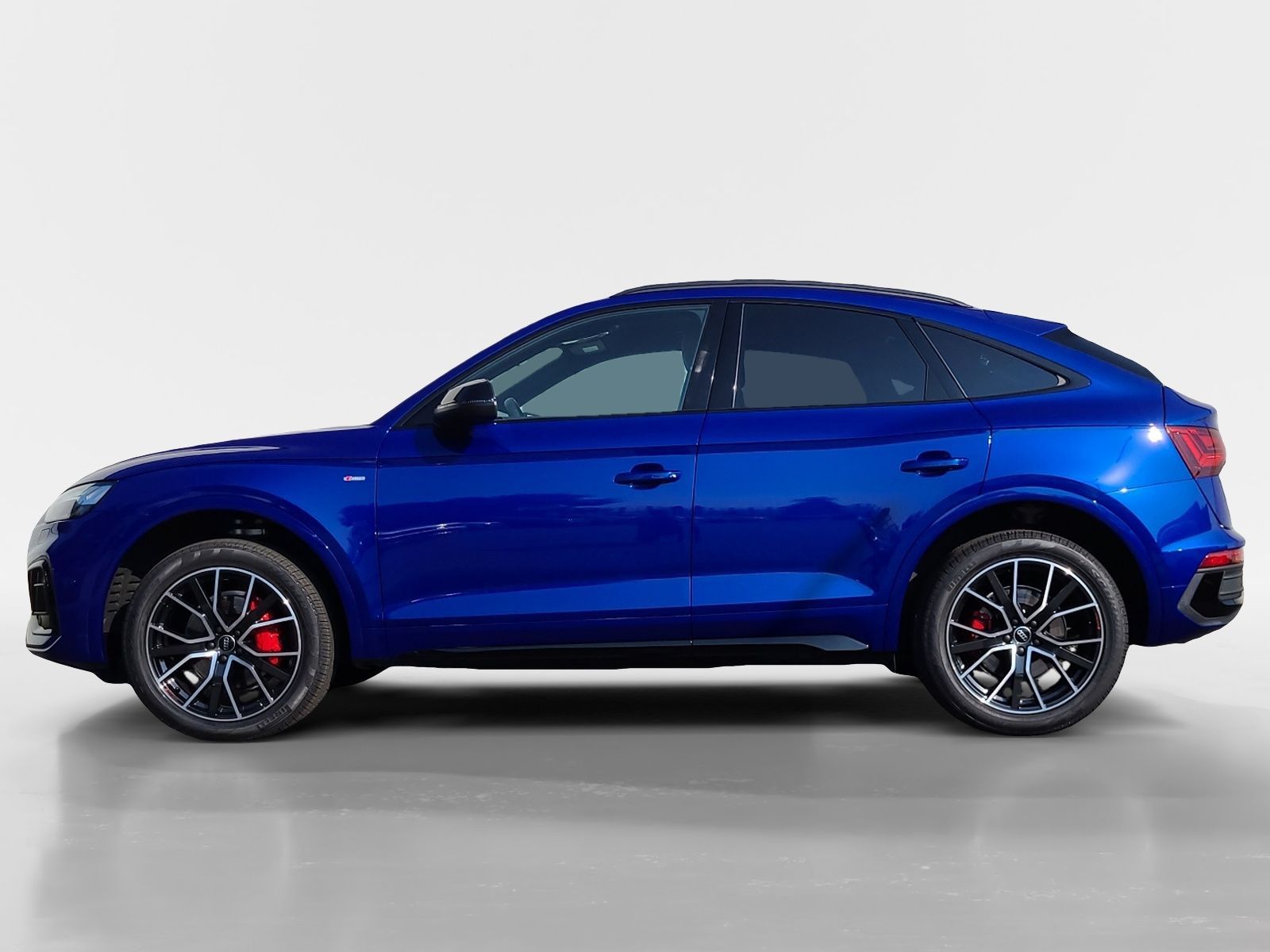 Audi Q5 Sportback 40 TDI quattro S-LINE - Samsaru's Car Outlet
