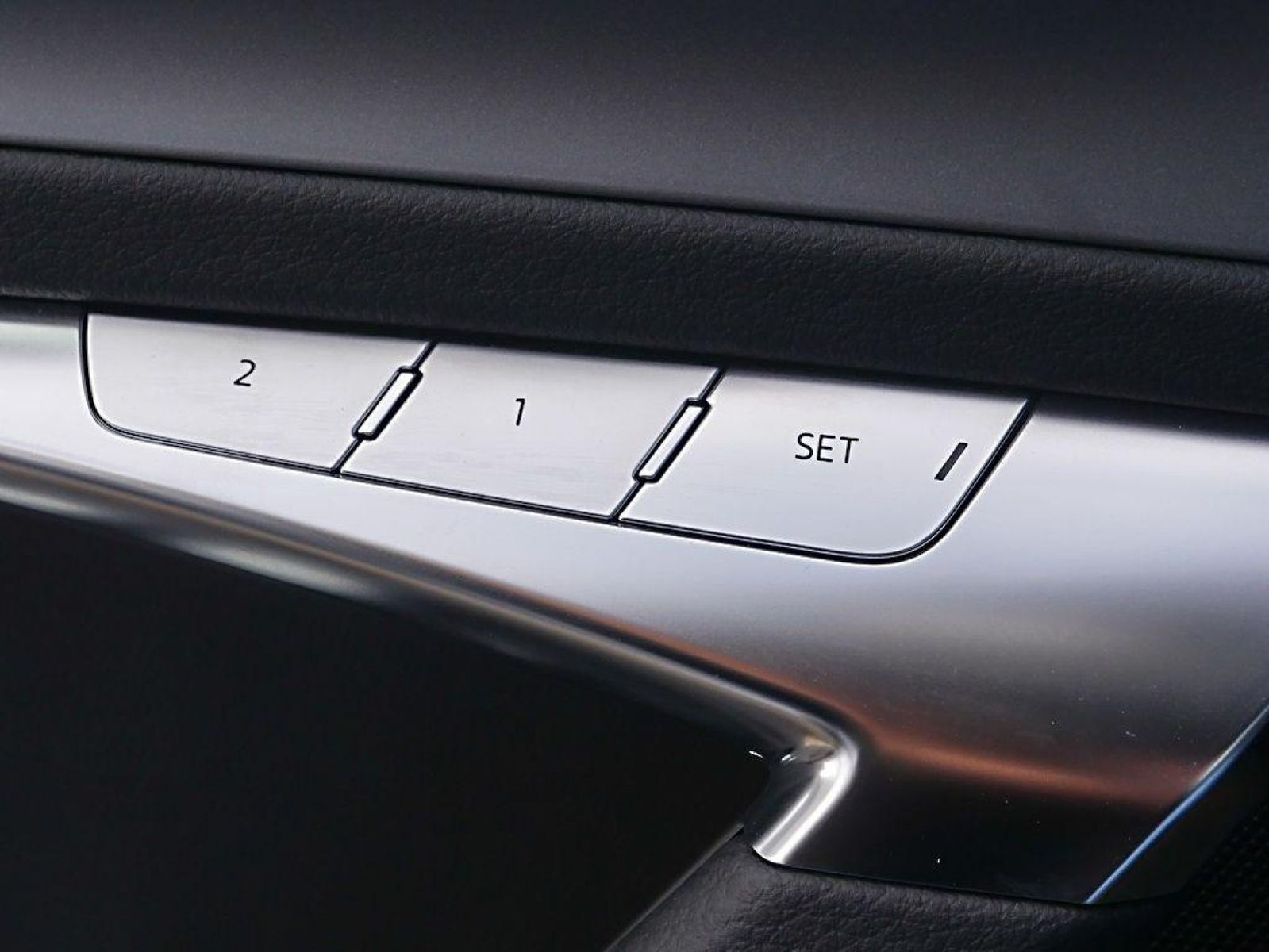 Audi A6 Avant 45 TDI quattro S Line - Samsaru's Car Outlet