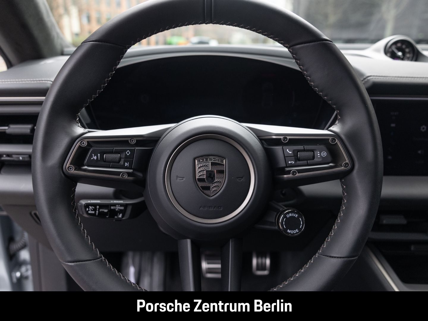Porsche Macan Turbo HA-Lenkung Surround View 21-Zoll