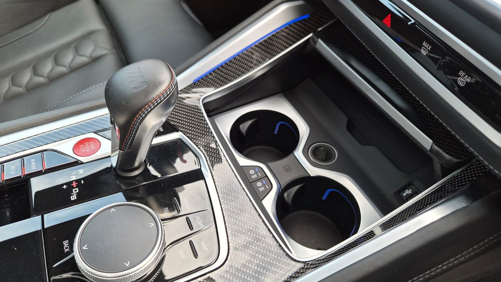 BMW X5 M Competition/AKRAPOVIC/B&W/SKY/M´DRIVERS/AHK