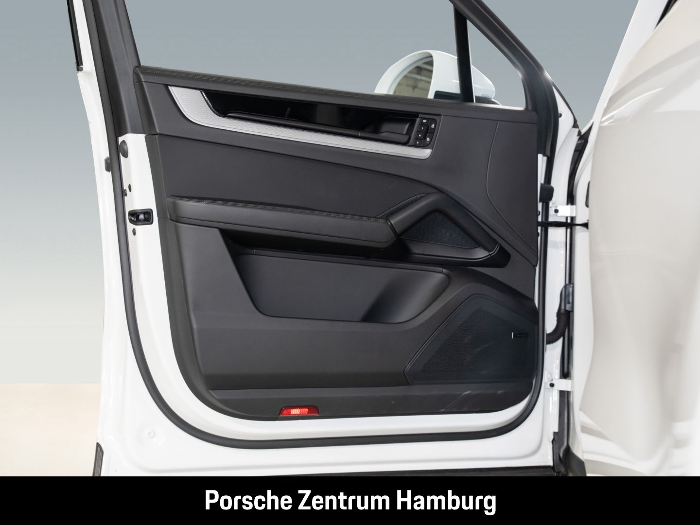 Porsche Cayenne E-Hybrid Pano PASM BOSE ACC 21-Zoll 360°