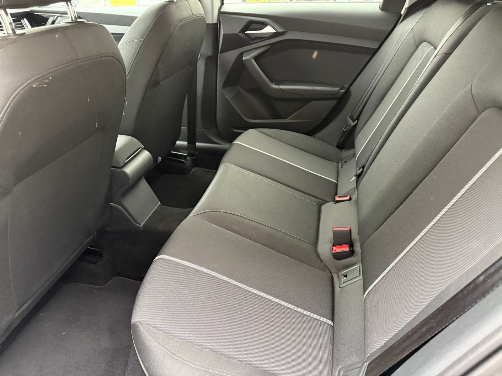 Audi A1 Sportback 25 TFSI advanced - Samsaru's Car Outlet