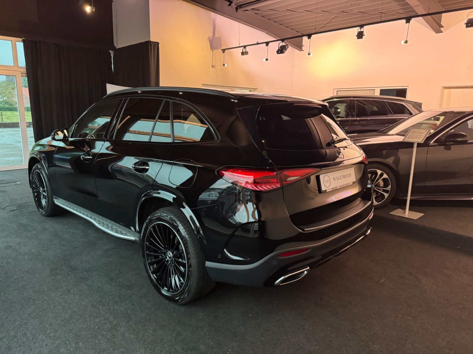 Mercedes-Benz GLC 400/ 4Matic / AMG / BURMESTER/ PANO e 4Matic