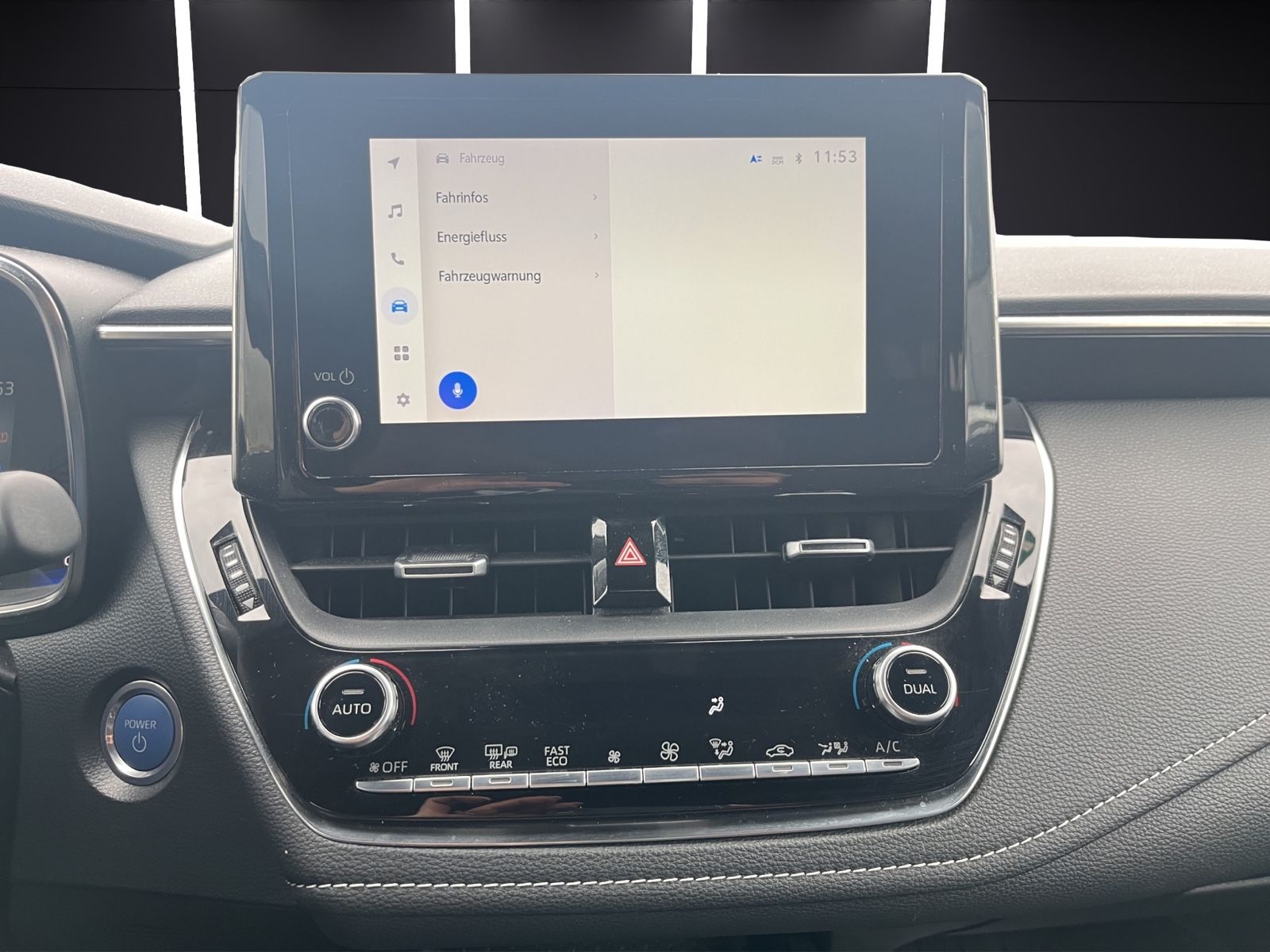 Toyota Corolla Touring / Sports Hybrid - Samsaru's Car Outlet