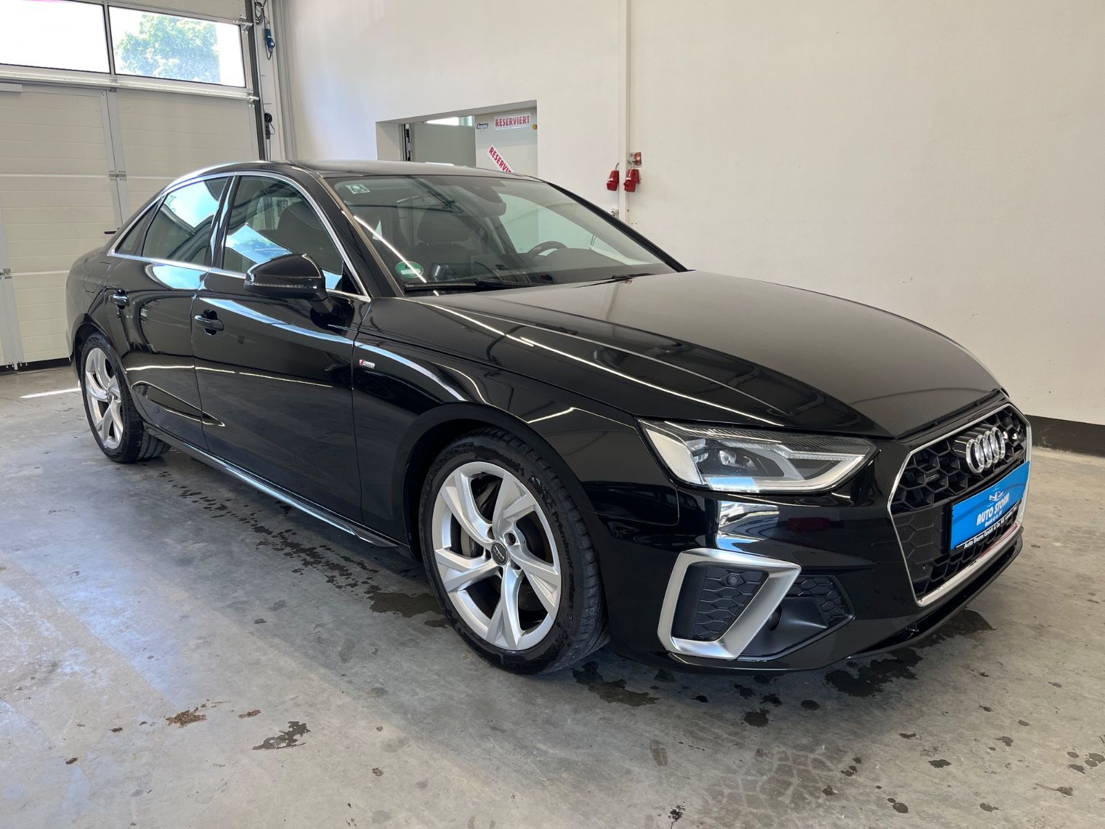 Audi A4 50 TDI quattro S-Line B&O*NAVI*LED*AHK*8-fach