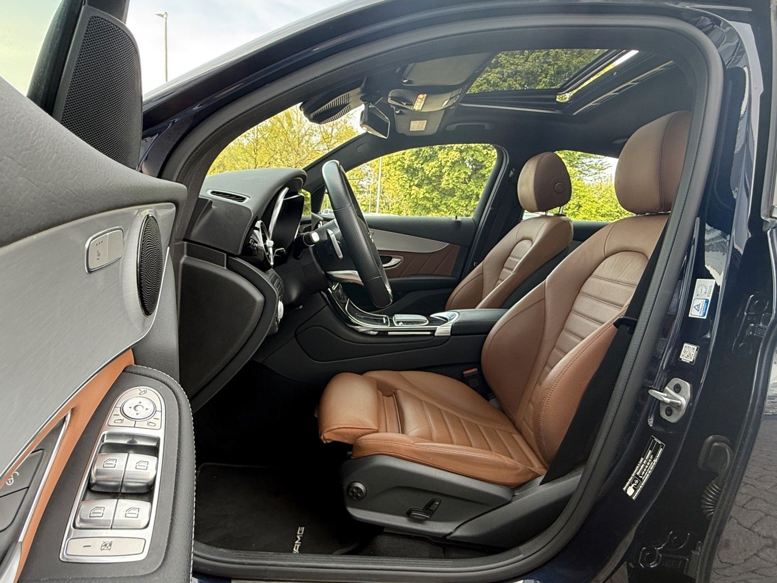 Mercedes-Benz GLC 400d 4M 2x AMG LEDER+GSHD+COMAND+ACC+VIRTUAL
