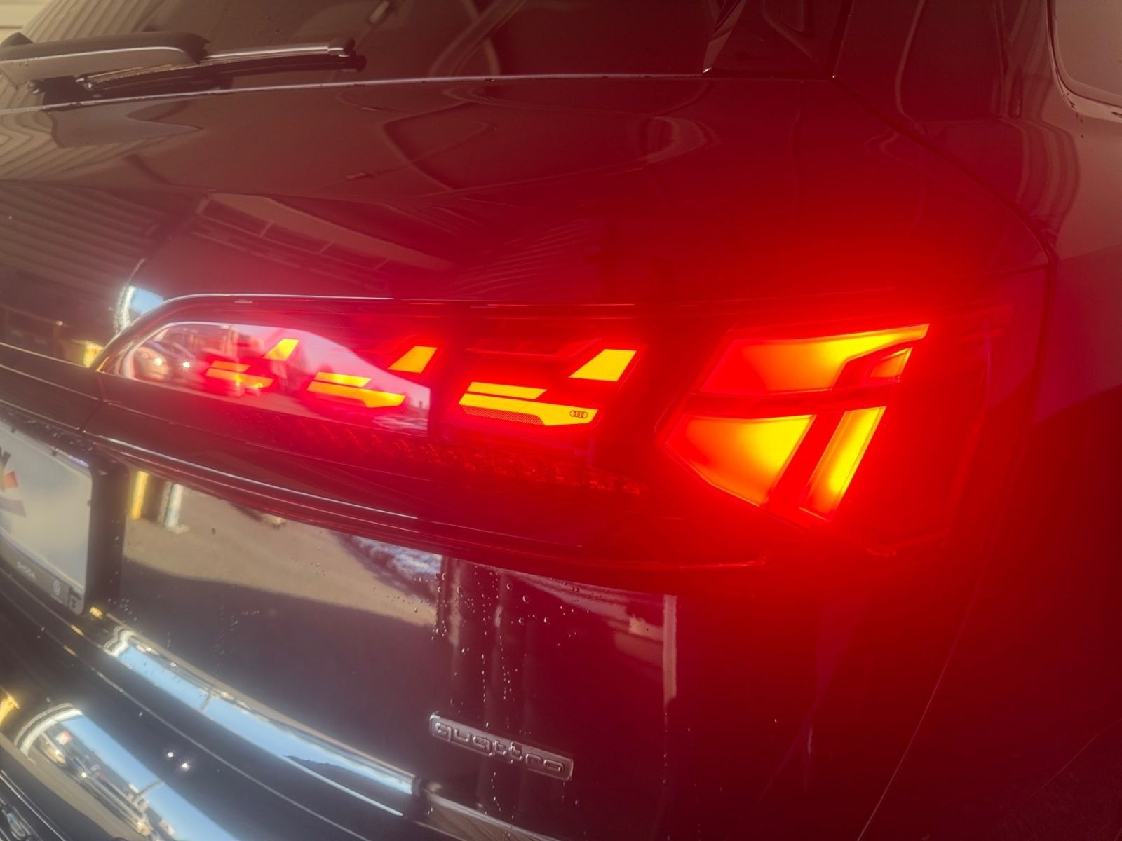 Audi Q7 SUV 50 TDI quattro S LINE+AHK+MATRIX+PANO+B&O