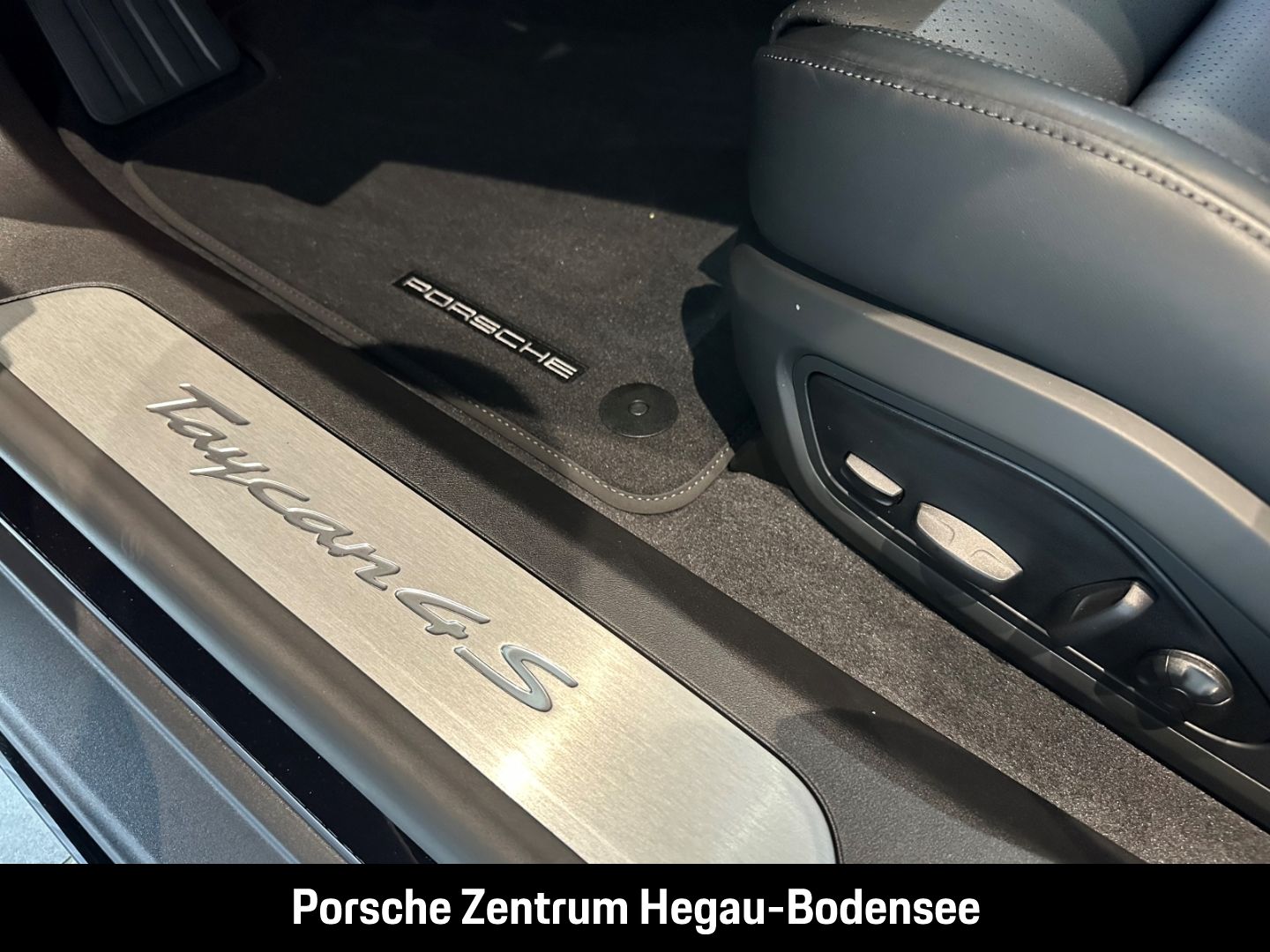 Porsche Taycan 4S Cross Turismo/Offroad/PTV+/Sport Chron