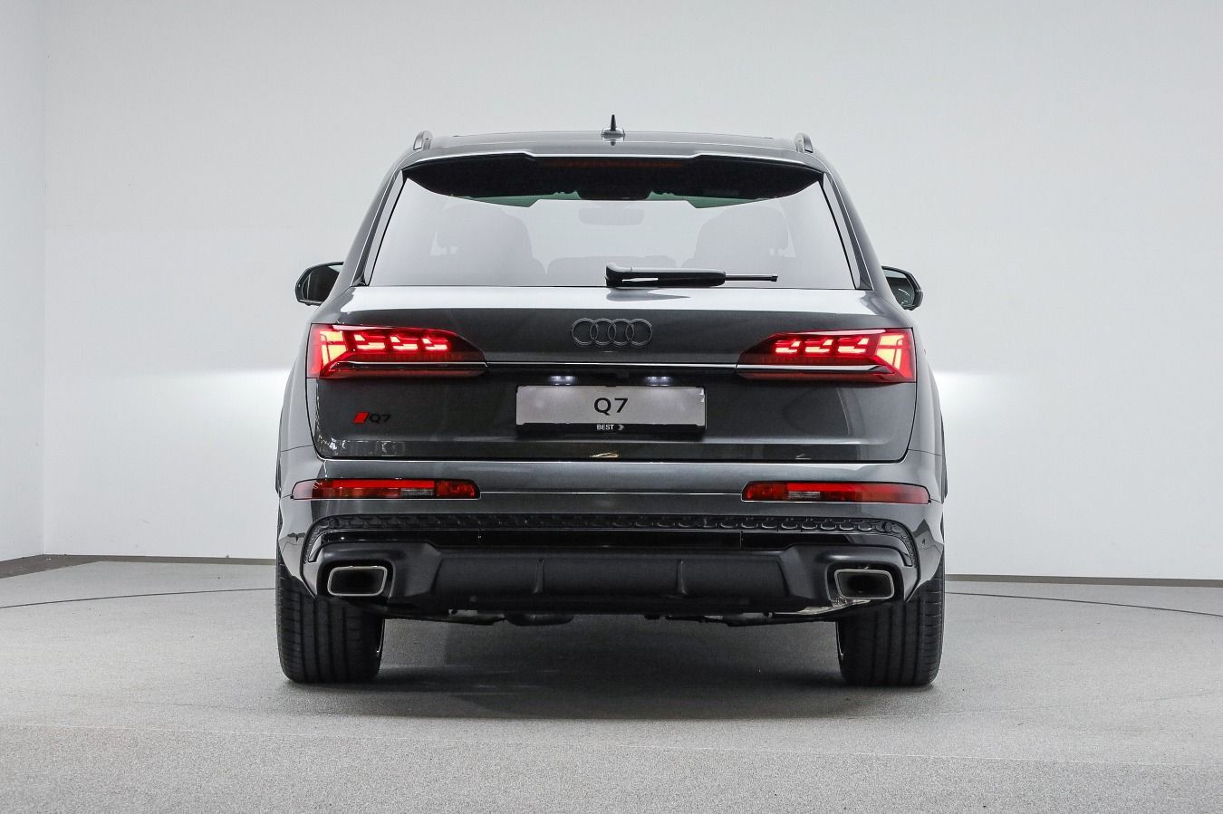 Audi Q7 S line 50 TDI quattro 7SITZER*LASER*AHK*PANO*