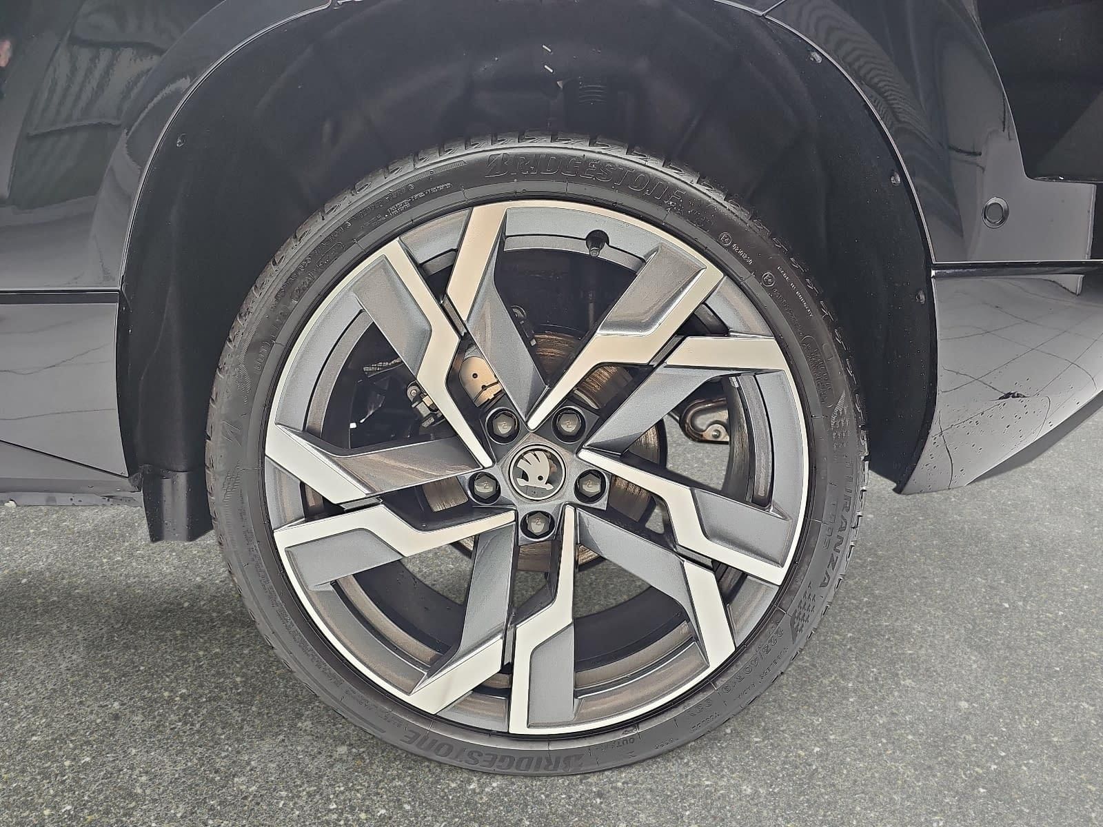 Skoda 1.5 TSI DSG SPORTLINE NAVI LED-MATRIX PANO CANTO