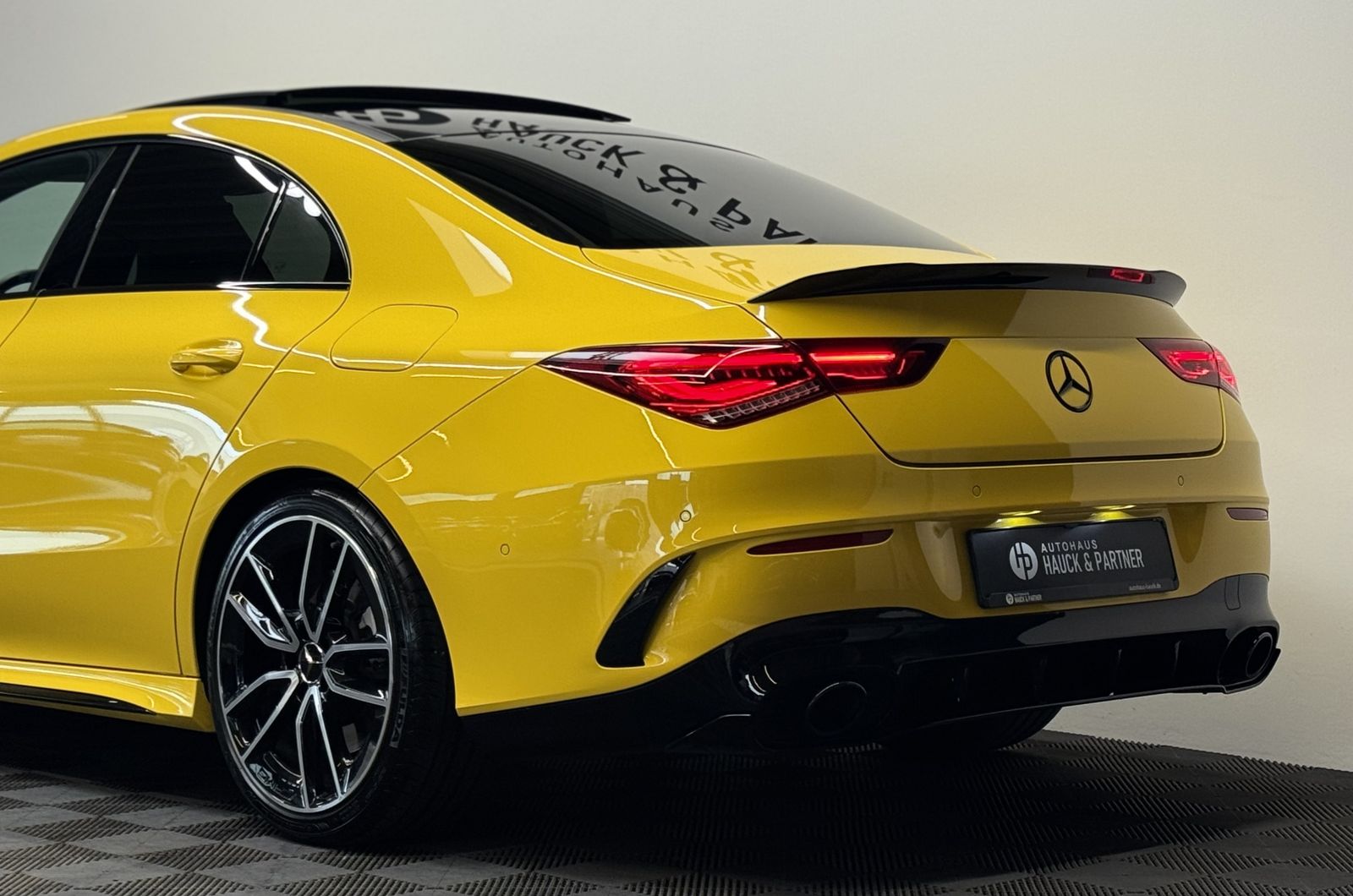 Mercedes-Benz CLA 35 AMG 4M Coupé - Samsaru's Car Outlet