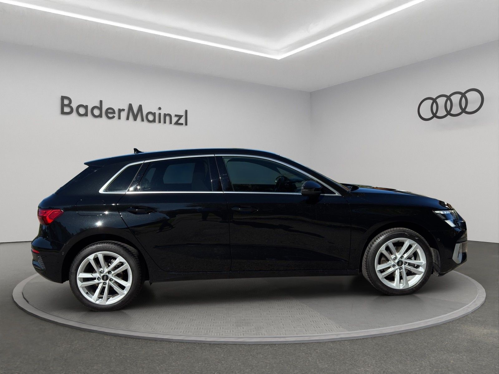 Audi A3 Sportback 2.0 TDI Matrix Navi HUD SHZ