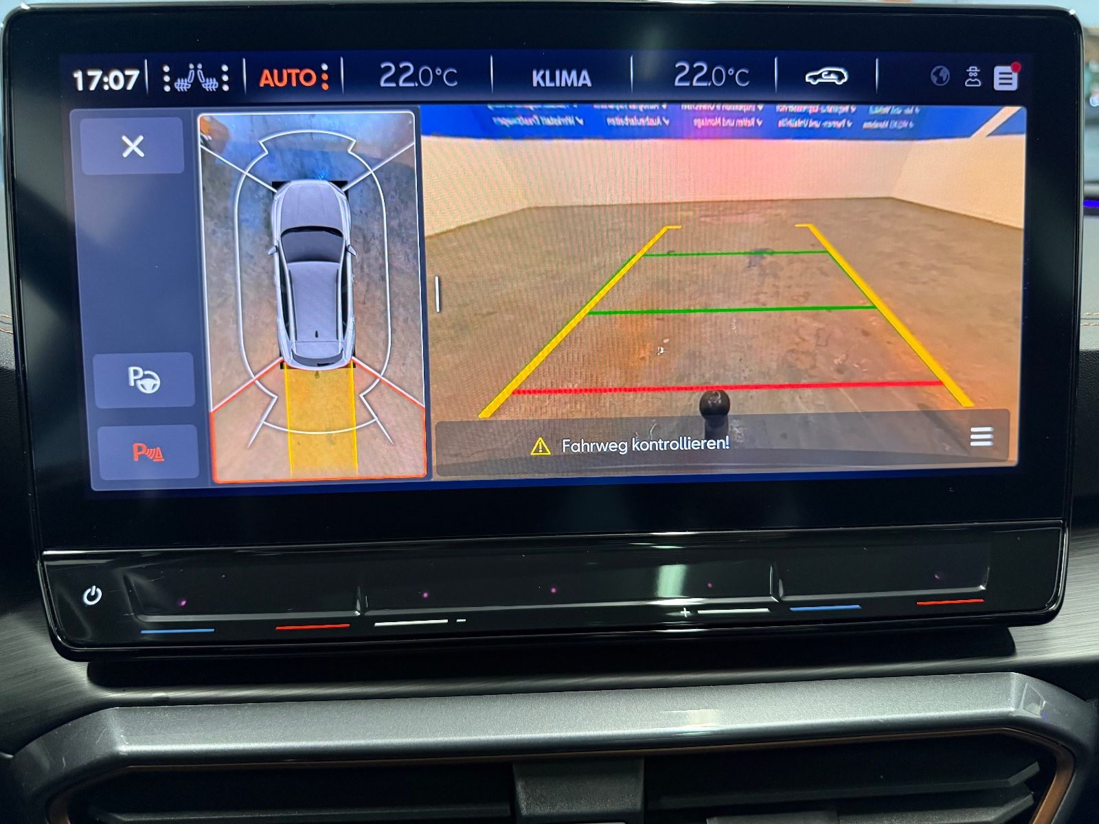 Cupra Formentor 2.0 TSI VZ AHK ACC Virtu 360° Pano LED